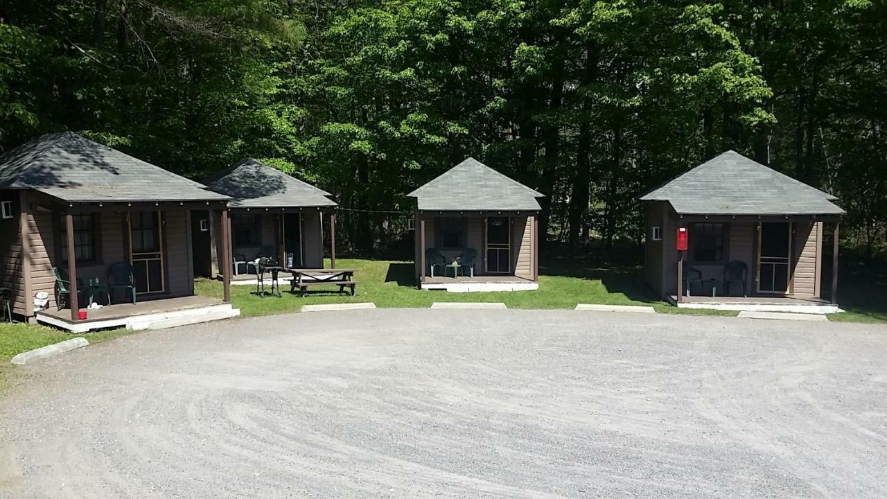 Nassau Motel Lac George Extérieur photo